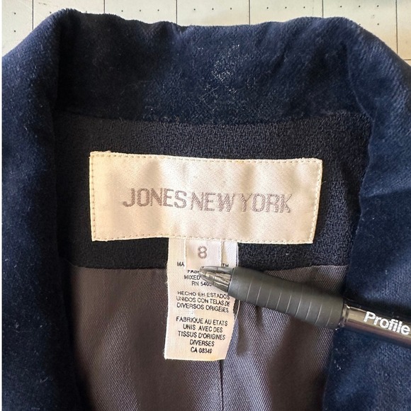 JONES NEW YORK VTGE Navy Velvet Collar Double Breasted Blazer SZ 8 Gold Buttons - Picture 7 of 15